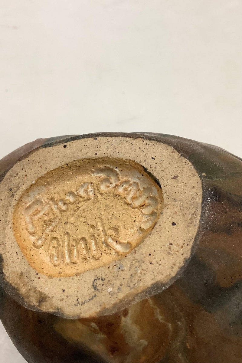 Arne Ingdam Figur af Bjørne Unge i lækker glasur