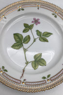 Royal Copenhagen Flora Danica Lunch Plate No. 20/3550