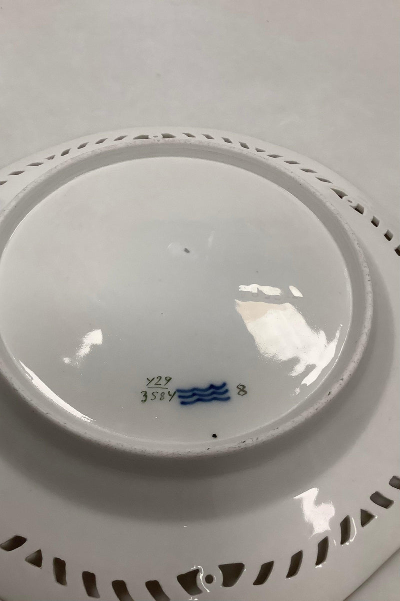 Royal Copenhagen Flora Danica Frugttallerken No 429/3584