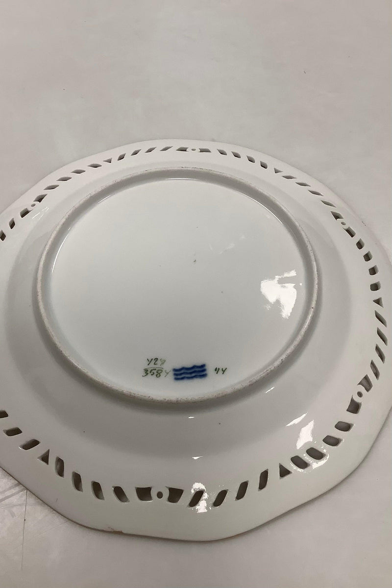 Royal Copenhagen Flora Danica Frugttallerken No 429/3584