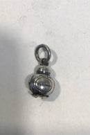 Ole Lynggaard Sterling Sølv Vedhæng "My friend" Pingvin Måler 2.2 cm/0 55/64 in Vægt 6.7 gr/0.24 oz