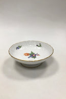 Royal Copenhagen Saksisk Blomst Let Kageskål på Lav Fod No 1532
