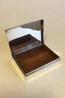 Schachtel aus 830er Silber mit Scherenring und Holzeinlage