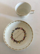 1790-1810年皇家哥本哈根古董杯和碟子的铭文