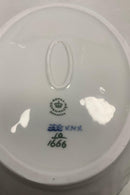 Royal Copenhagen Blå Blomst Svejfet Terrin No. 1666