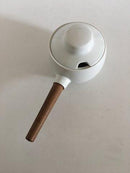 Bing & Grøndahl "Hvid Koppel" Lågskål med Træhåndtag No. 255