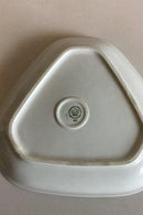 Bing & Grøndahl Liljekonval Trekantet fad No 354