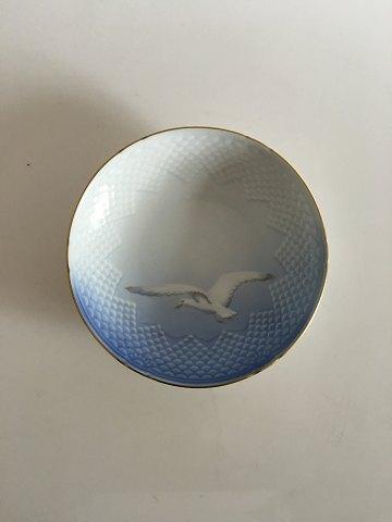 Bing & Grøndahl Måge med Guld Skål No 312