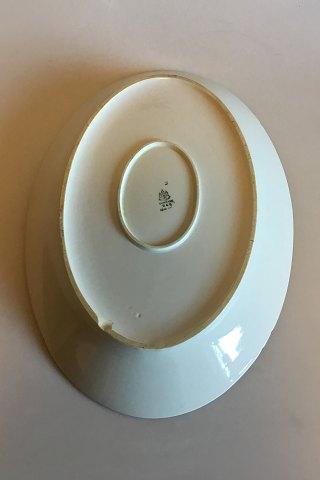 Bing & Grøndahl Ovalt fad No 15 Stel med grøn dekoration med guld på form 507(Herregaard)