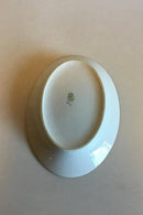 Bing & Grøndahl Ovalt fad No 18 Stel med grøn dekoration med guld på form 507(Herregaard) Ovalt fad No 18