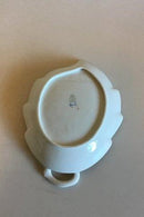 Bing & Grøndahl Saksisk Blomst, Håndmalet Bladformet Kagefad