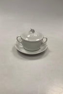 Royal Copenhagen Hvid Bouillon kop med underkop