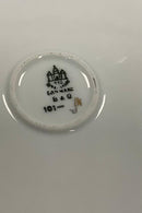 Bing and Grondahl Saxon Flower, White Cake Dish No 101