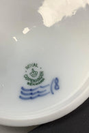 Royal Copenhagen Musselmalet Riflet Låg med Sommerfugl