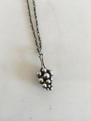 Georg Jensen Sterling Silver Necklace with Grape ペンダント