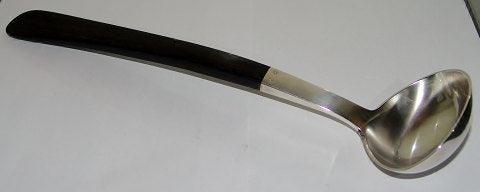 Karl Gustav Hansen Großer Bowlenlöffel aus Holz und Sterlingsilber Museumsstück von Hans Hansen.