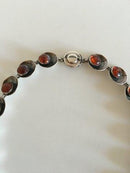 N.E. From Halskæde i Sterling Sølv med Rav