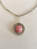 N.E. From Moderne Vedhæng med Kæde i Sterling Sølv