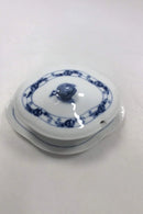 Royal Copenhagen Rosenknop Sauce bowl with lid and saucer No 8090