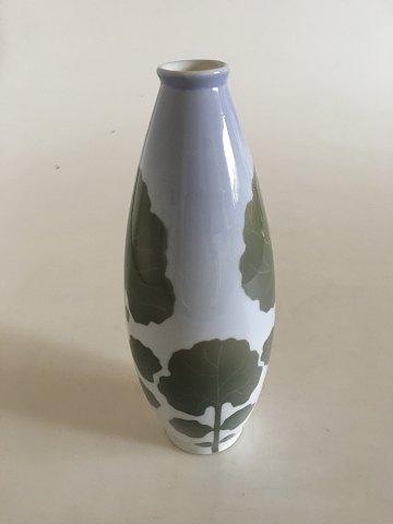 Royal Copenhagen Art Nouveau Grøn Vase No 312/199