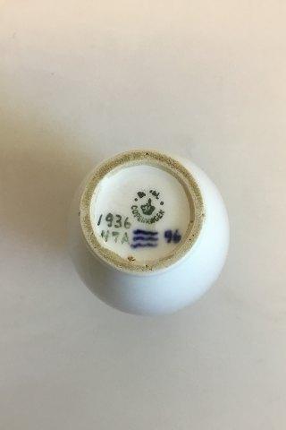 Royal Copenhagen Art Nouveau Lille Vase No 1936/47A PMN