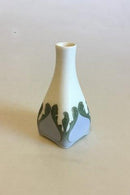 Royal Copenhagen Art Nouveau Lille vase No 264/154 PMN