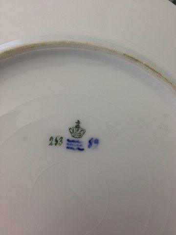 Royal Copenhagen Art Nouveau Motiv tallerken med Iris No 253