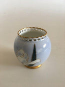 Royal Copenhagen Art Nouveau tidlig vase med Iris og guld