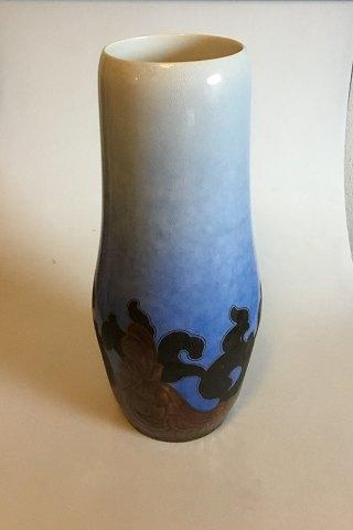 Royal Copenhagen Art Nouveau Unika Vase af Hans Flygering fra 1915 med Bindesbøll ornamentik