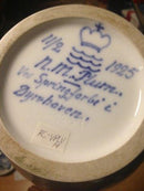 皇家哥本哈根新艺术运动的独特花瓶, 由尼尔斯-蒙克设计, 来自1925年的梅花。