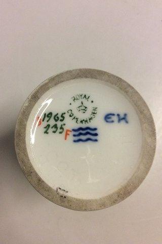 Royal Copenhagen Art Nouveau Vase med Faun og mus af Else Hasselriis No  1965 / 235