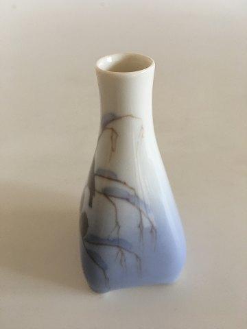 Royal Copenhagen Art nouveau Vase med fugle No 1724