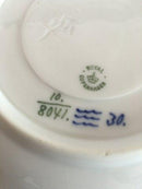 Royal Copenhagen Blaue Blume Geflochtene Kaffeetasse Nr. 8041