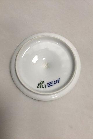 皇家哥本哈根蓝花方形盖子No 8563