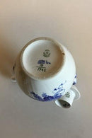 Royal Copenhagen Blå Blomst Svejfet Kaffekande No 1794