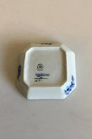 Royal Copenhagen Blaue Blume geschweißte Untertasse für Mokkatasse Nr. 1674