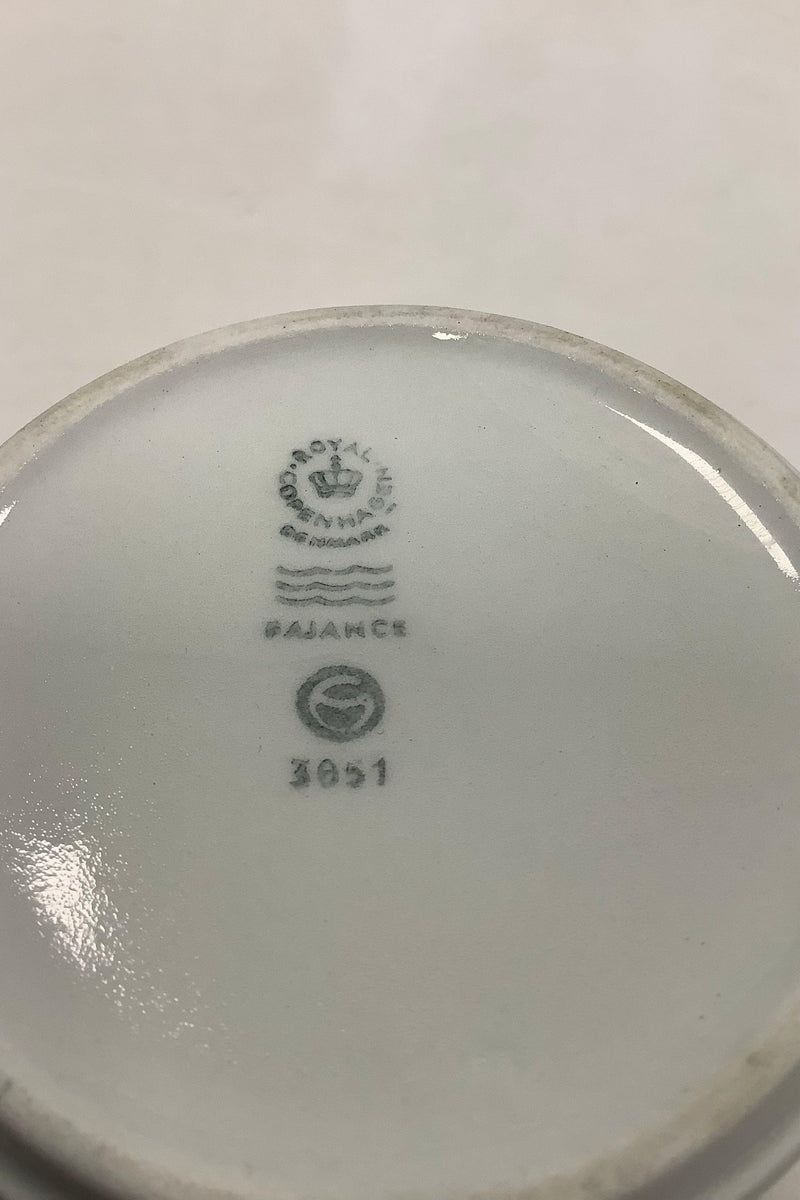 Royal Copenhagen Blåkant krukke No. 3051