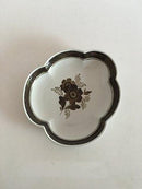 Royal Copenhagen Brun Tranquebar Bladformet Skål No 924