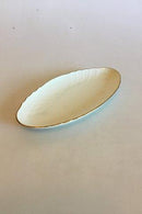 Royal Copenhagen Creme Svejfet med Guld (Stel 1235) Lille Ovalt fad No 1689