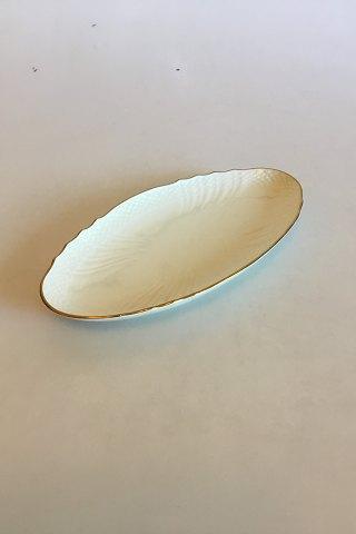 ロイヤルコペンハーゲン クリームウェルテッドウィズゴールド（セット1235）スモールオーバルディッシュ No 1689