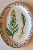Royal Copenhagen Flora Danica Stort ovalt serveringsfad no. 3520 / 374