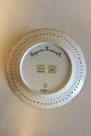 Royal Copenhagen Flora Danica tallerken med gennembrudt kant No 20/3553