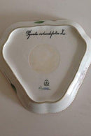 Royal Copenhagen Flora Danica Dreieckige Schale Nr. 3509
