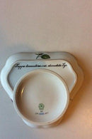Royal Copenhagen Flora Danica Triangular Kagefad med fod no. 3511 / 429