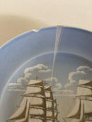 Royal Copenhagen Georg Stage Prøve Motiv Platte fra 1982 (Har Store Brændingsfejl)