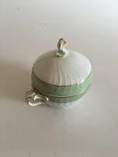 ロイヤルコペンハーゲン グリーンウェルテッド シュガーボウル（蓋付） No 1681