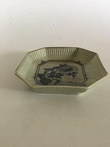 Royal Copenhagen Krakele Unika Skål fra 1930. Af Oluf Jensen