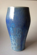 Royal Copenhagen Vase aus Kristallglasur mit doppelter Signatur. Beide von Gerhard Heilmann und Valdemar Engelhardt Nr. 5240 und B620 vom März 1896.
