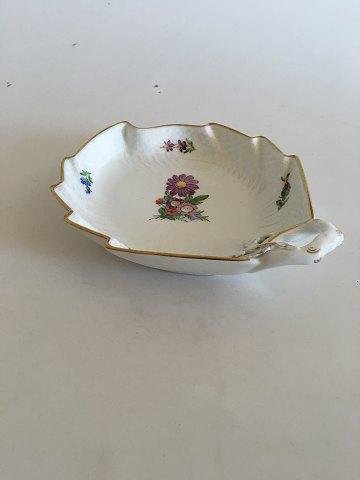 Royal Copenhagen Light Saxon Flower Leafshaped Servingdish No 1599
