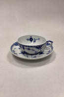 Royal Copenhagen Musselmalet Halvblonde Tekop med indvendig dekoration og Underkop No. 525